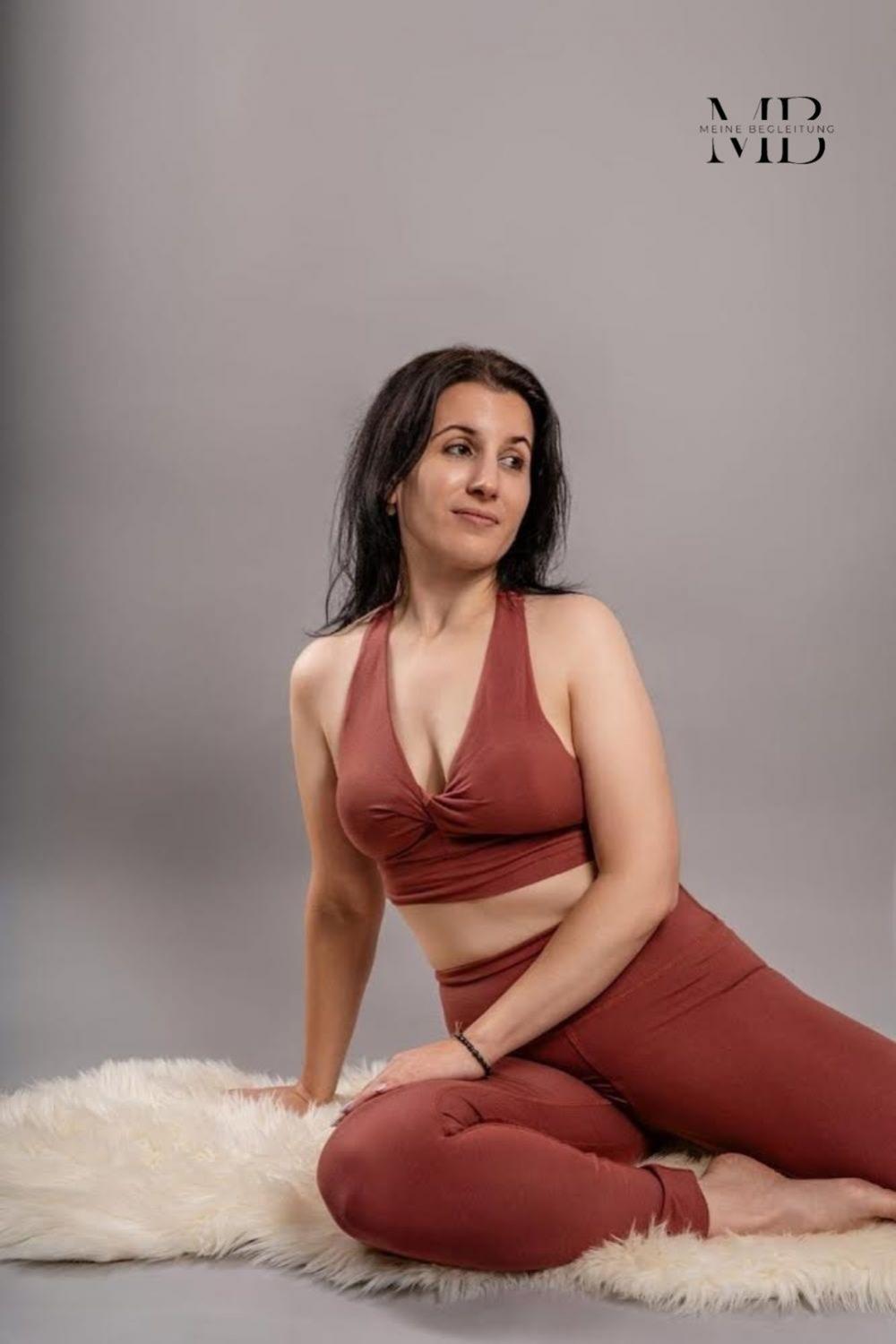 Escort Shannia aus Mannheim buchen – High Class Begleitung – Thumbnail 6