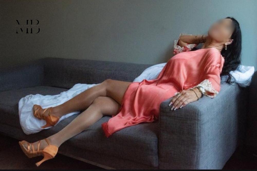 Escort Cleo aus München buchen – High Class Begleitung – Thumbnail 6