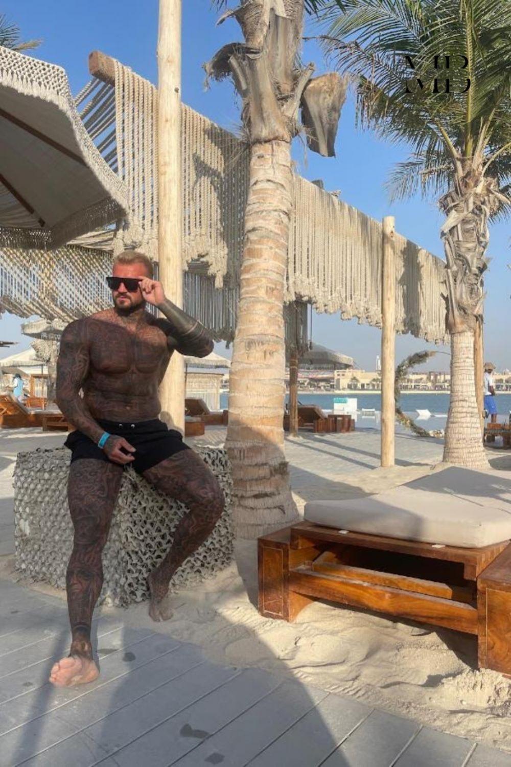 Escort Emilio aus Stuttgart buchen – High Class Begleitung – Thumbnail 10