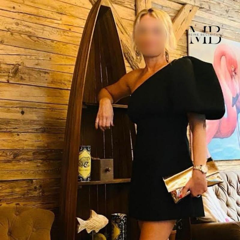 Escort Monicque aus Karlsruhe buchen – High Class Begleitung