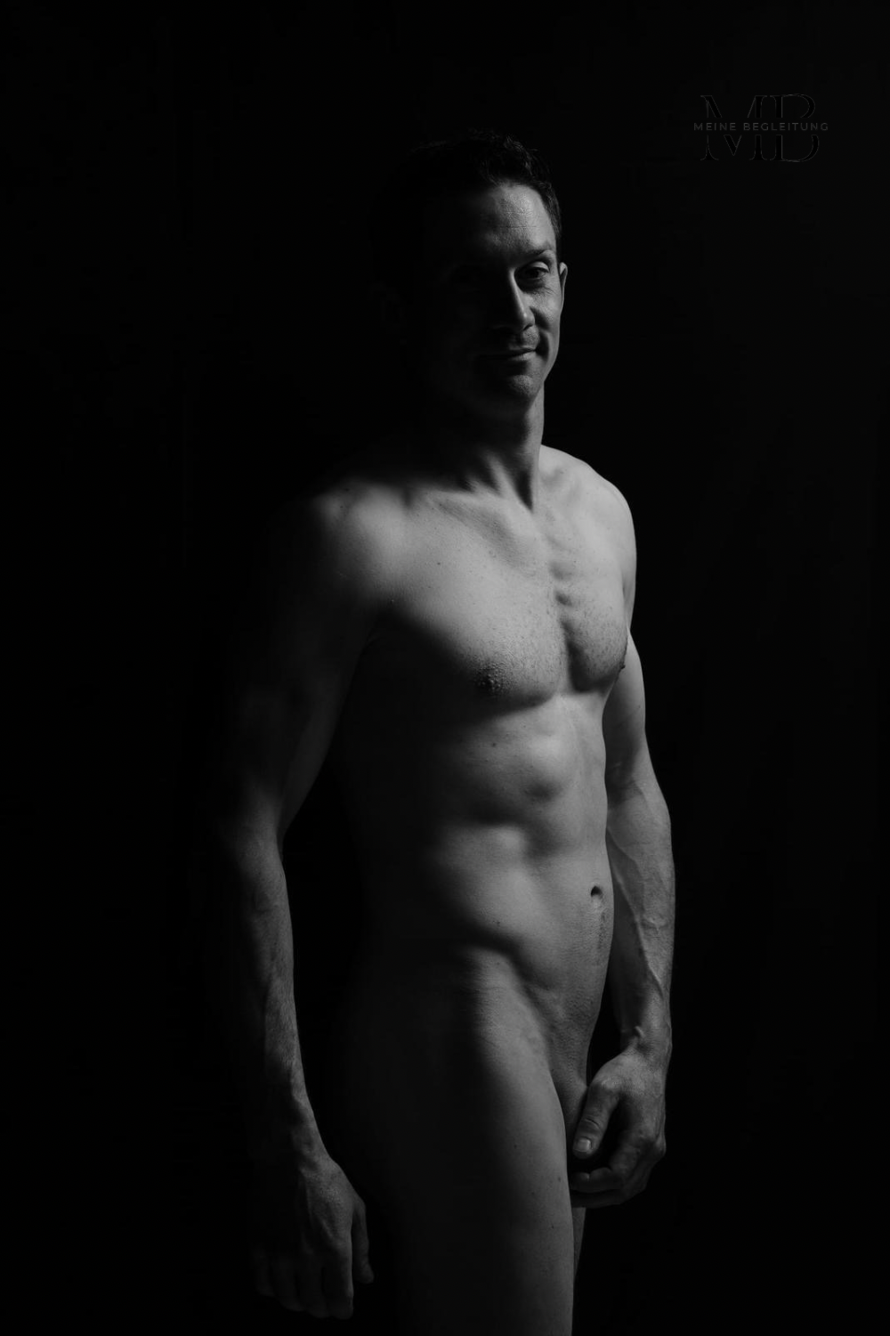 Escort Fabian aus Offenburg buchen – High Class Begleitung – Thumbnail 6