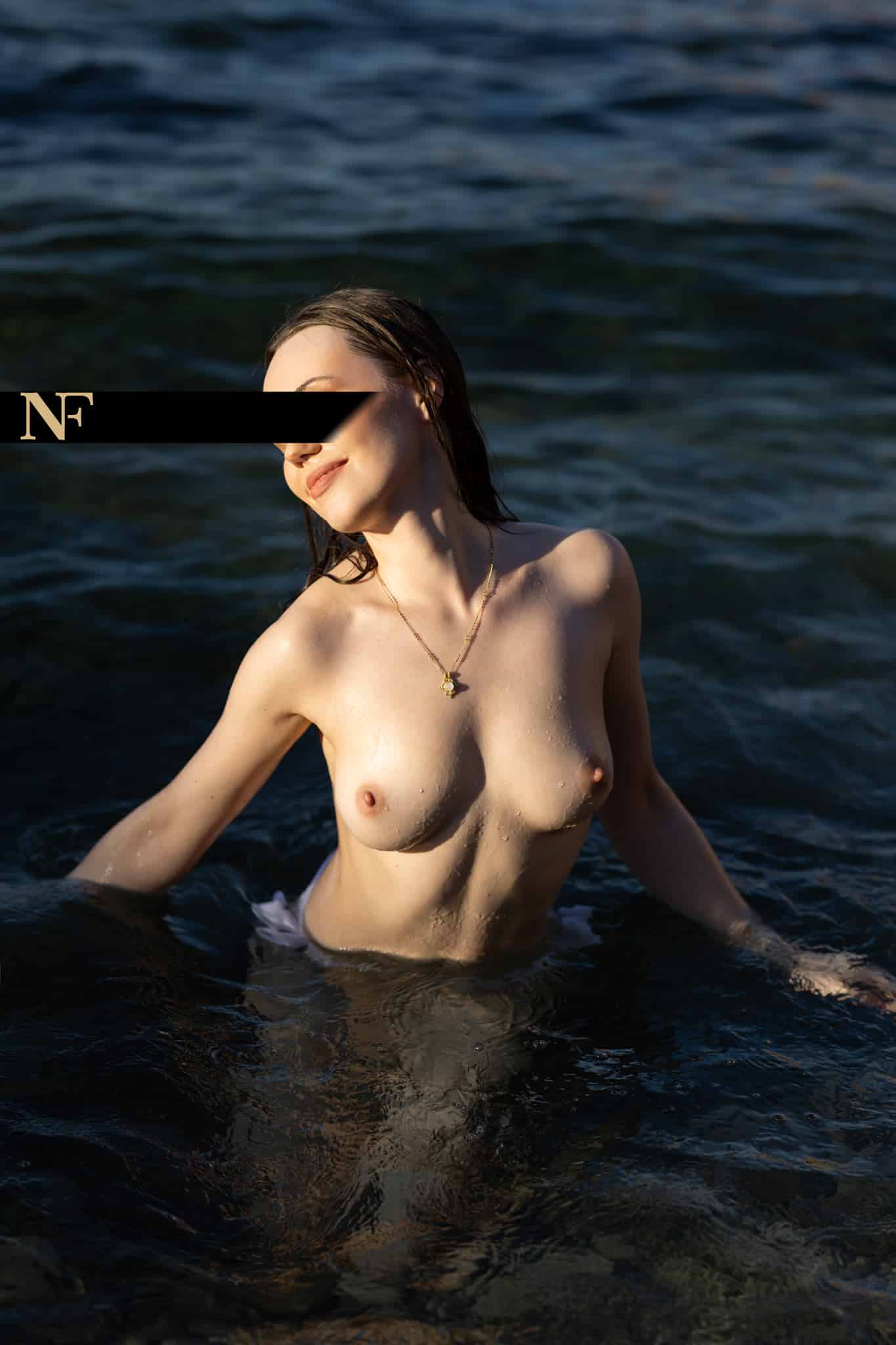 Escort Eva Berlin buchen – High Class Begleitung – Thumbnail 12