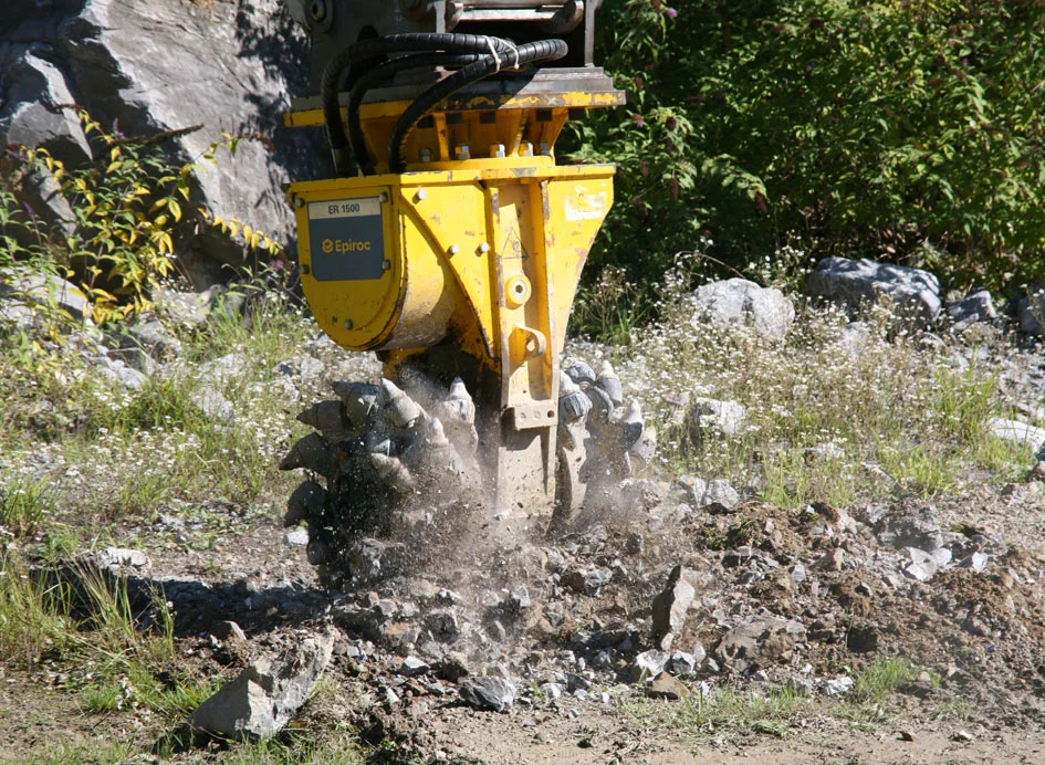 Anbaufräse für Bagger von Epiroc mieten