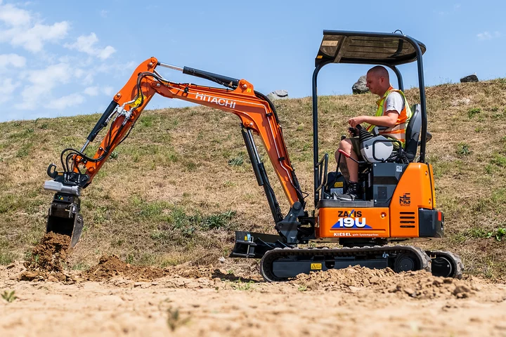 ZX19U-6 mieten