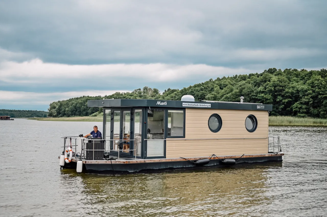 Hausboot Katamaran Deluxe "Marti" mieten – 3