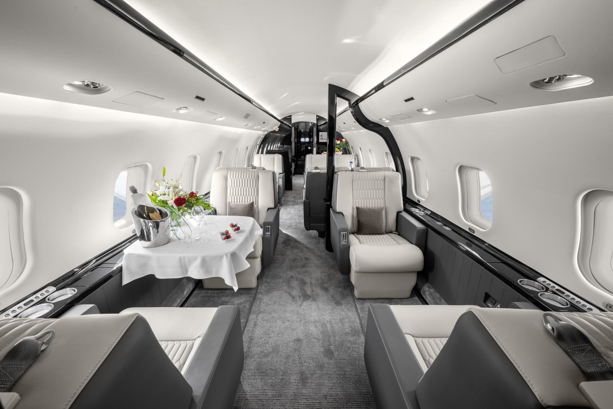 Privatjet Global Express D-AFAM chartern / mieten – 2