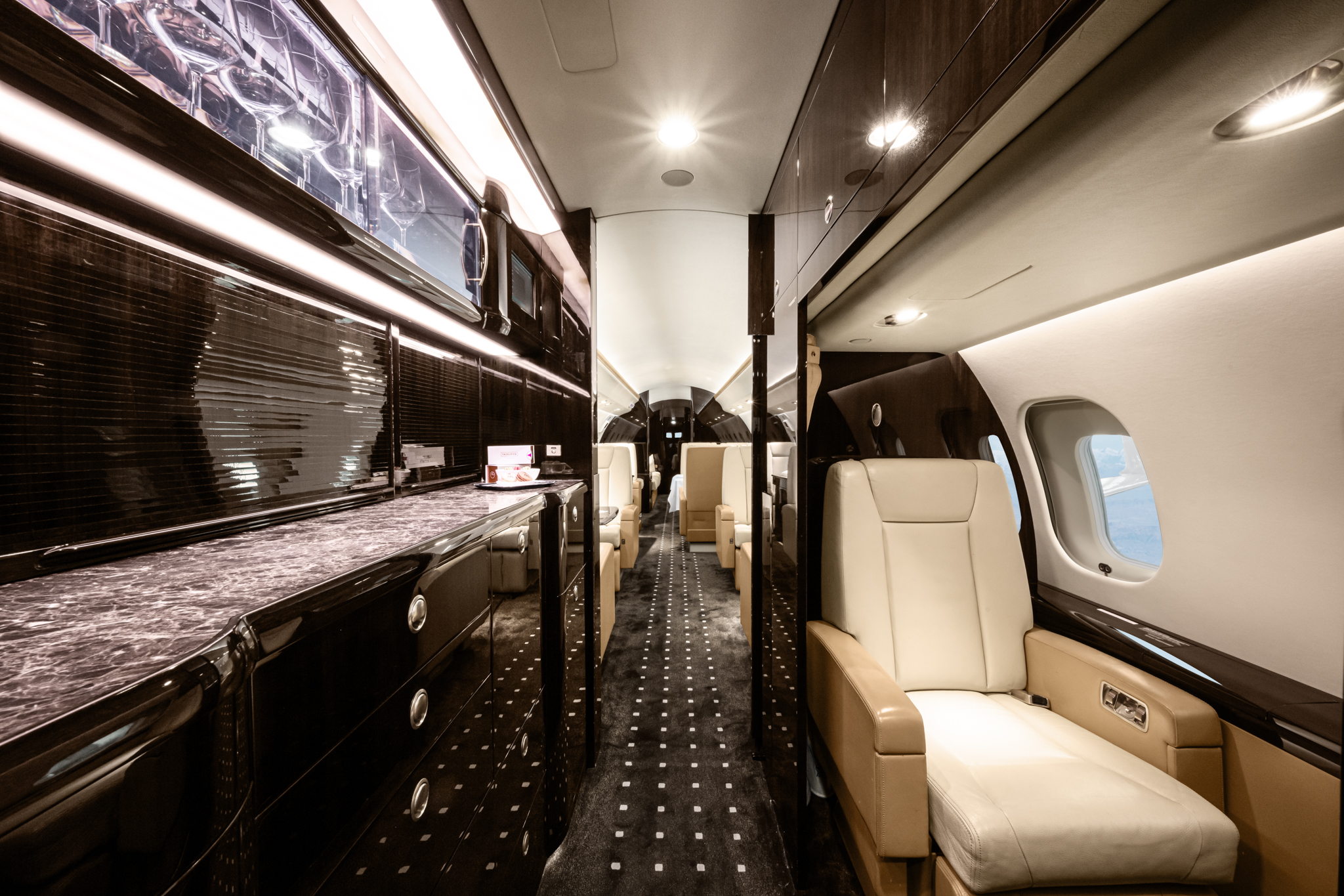 Privatjet Global 6000 D-AXTM chartern / mieten – 2
