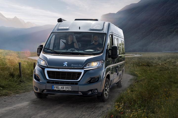 Knaus Boxlife 600 mit Aufstelldach mieten in Berlin – Camper für Zwei
