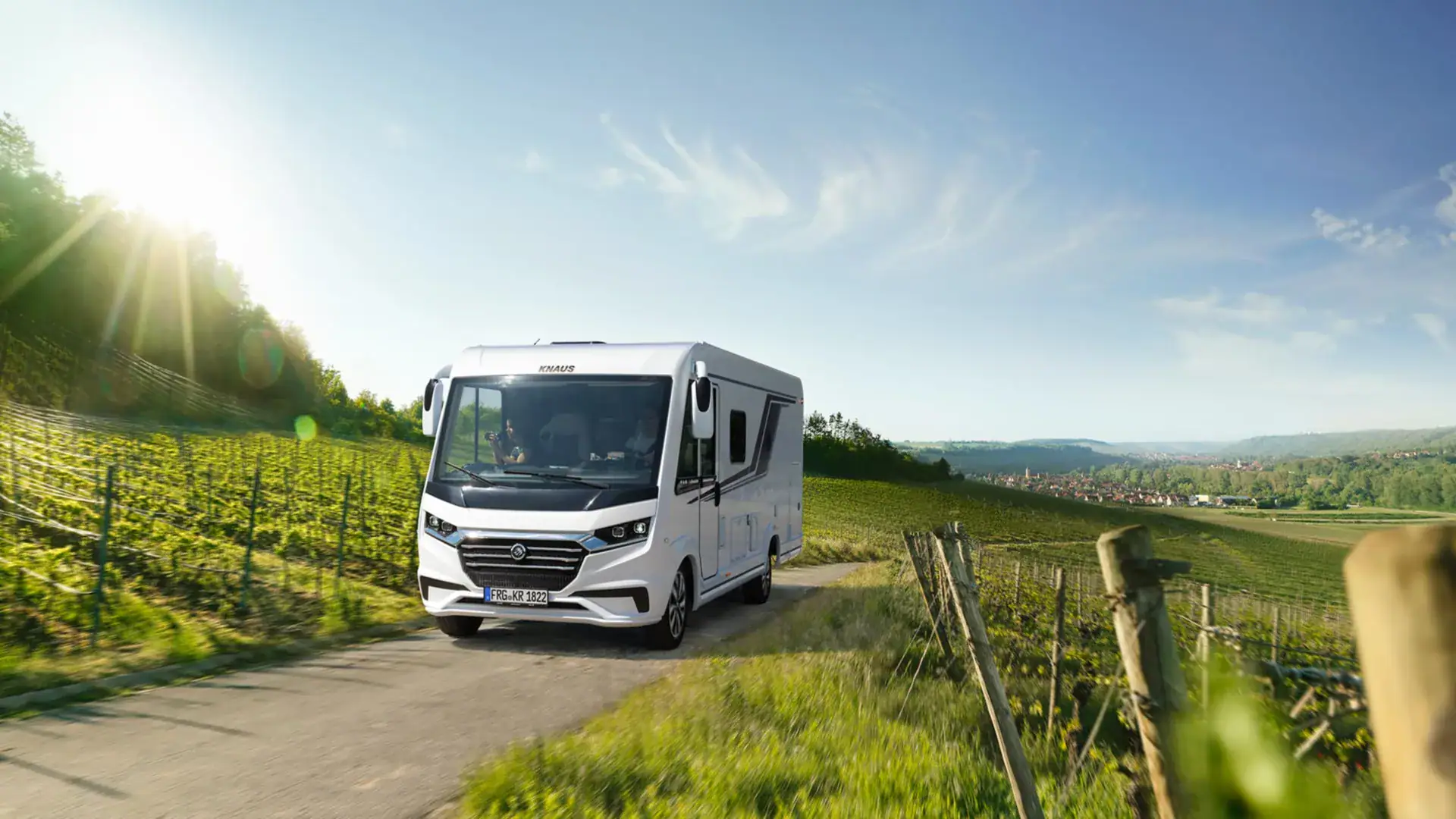 Knaus Van I 650 mieten in Berlin bei Moon Camper – 2