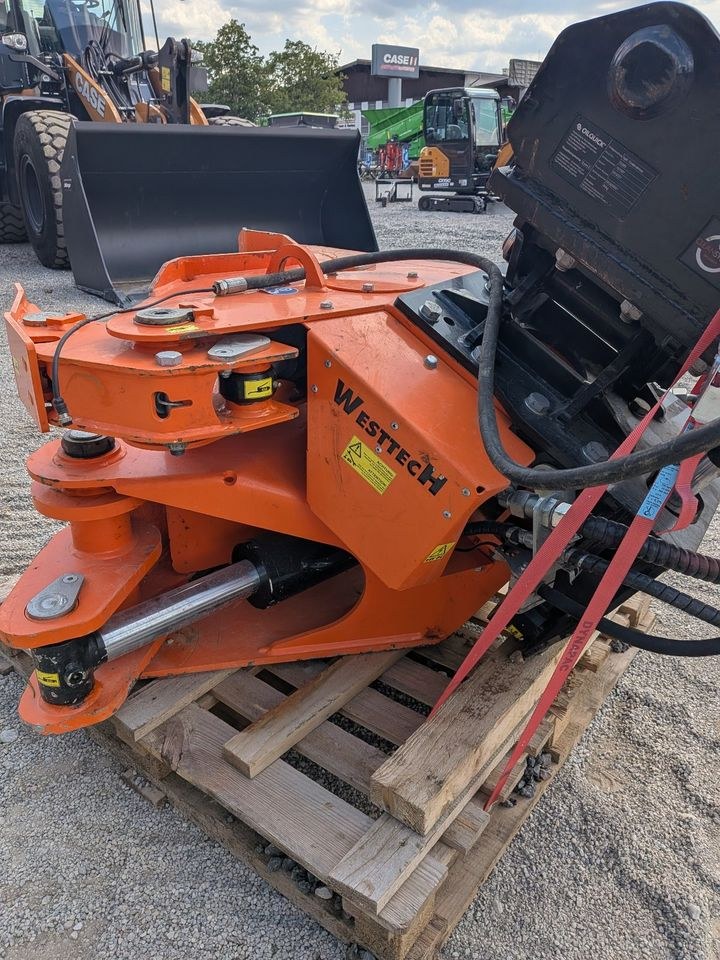 Woodcracker Westtech CL260 OQ65 mieten in Tuntenhausen bei EDER GmbH – 3