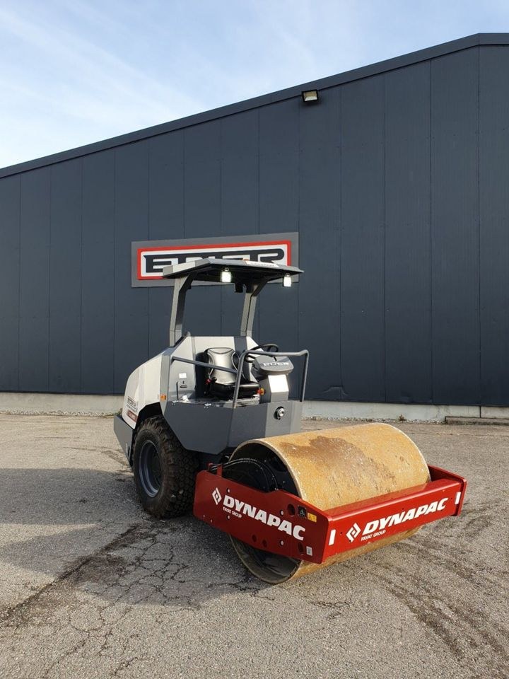 Dynapac CA1300D Walzenzug mieten in Tuntenhausen bei EDER GmbH