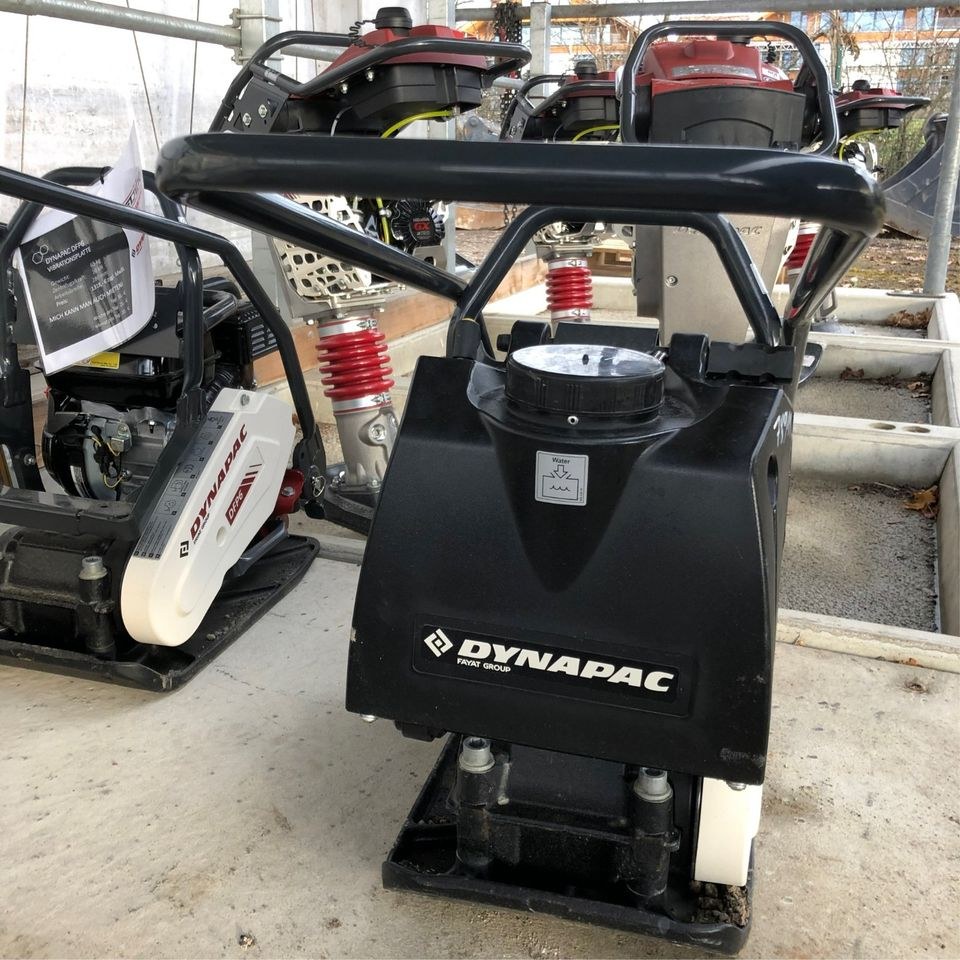 Rüttelplatte 65kg Dynapac DFP6 mieten in Tuntenhausen bei EDER GmbH – 2