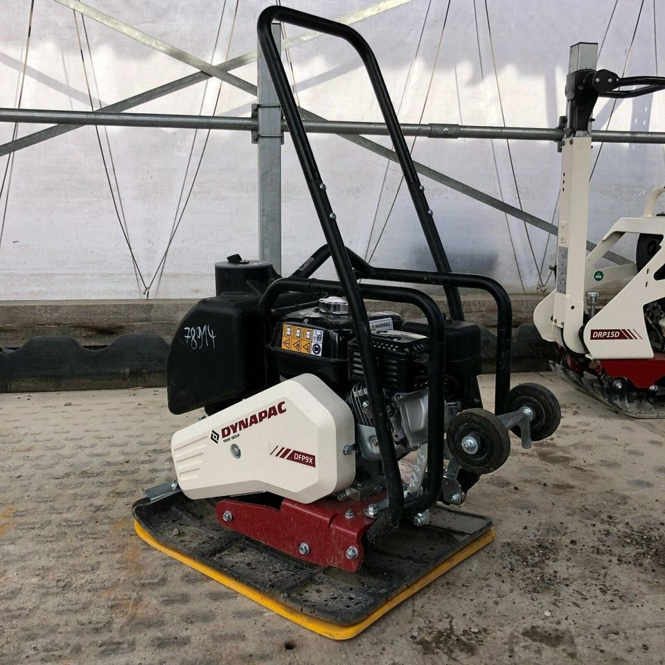 Rüttelplatte 94kg Dynapac DFP9X mieten in Tuntenhausen bei EDER GmbH – 4