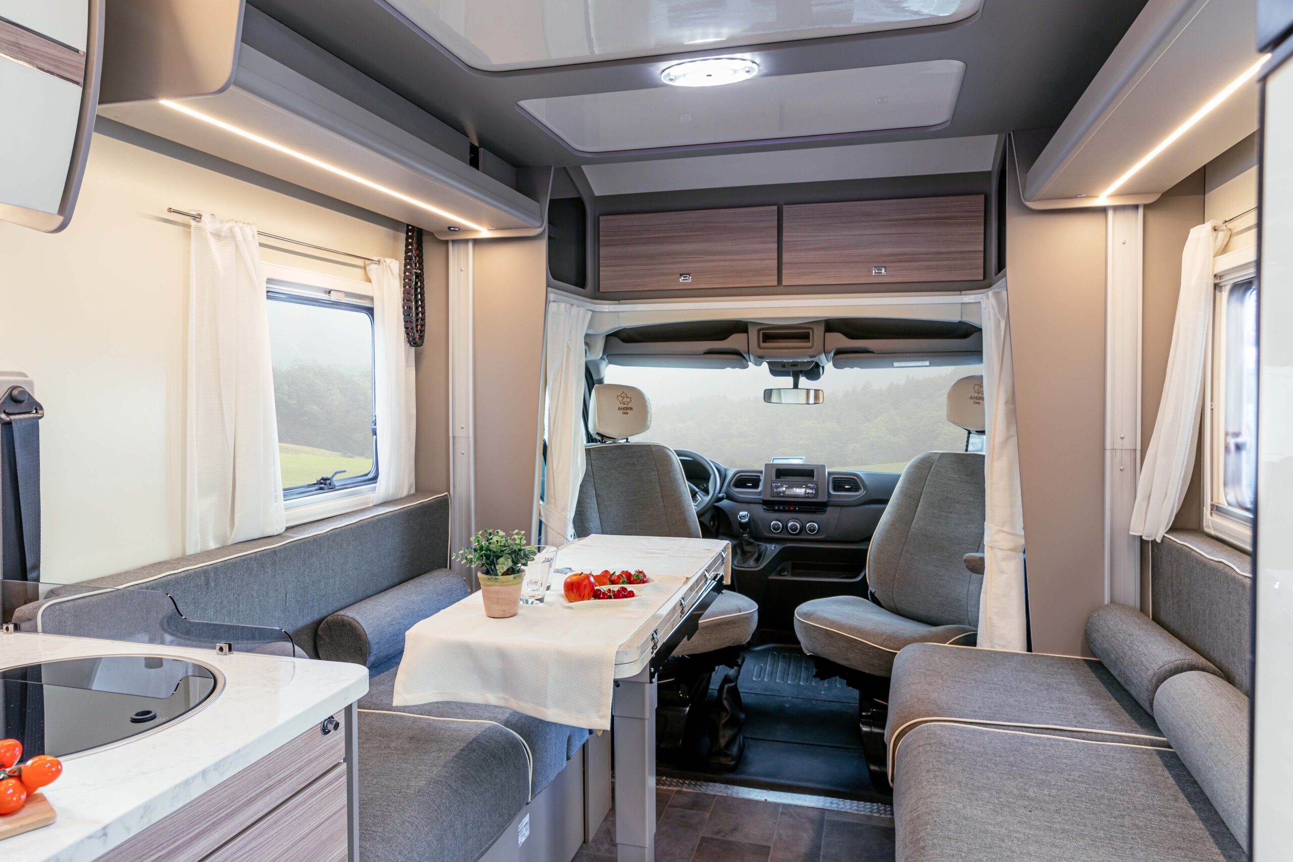 Wohnmobil ACT 640 mieten – bis zu 4 Schlafplätze, ab 115 €/Tag, 33 Stationen – 3
