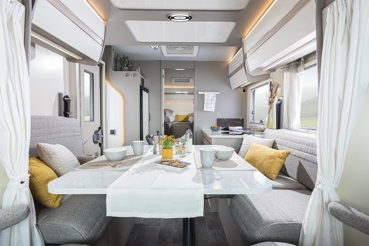 Wohnmobil Canada TF mieten – bis zu 4 Schlafplätze, ab 125 €/Tag, 33 Stationen – 4