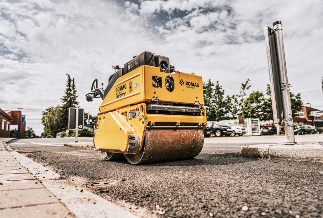 Handgeführte Vibrationswalze 750 kg mieten – 29 Standorte deutschlandweit