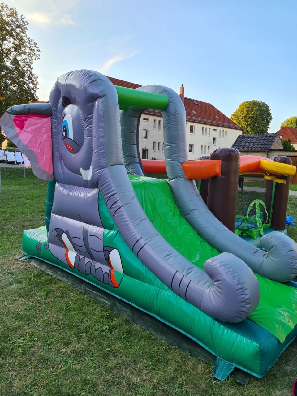 Hüpfburg Elephant mieten – Leipzig, ab 99 €/Tag – 2