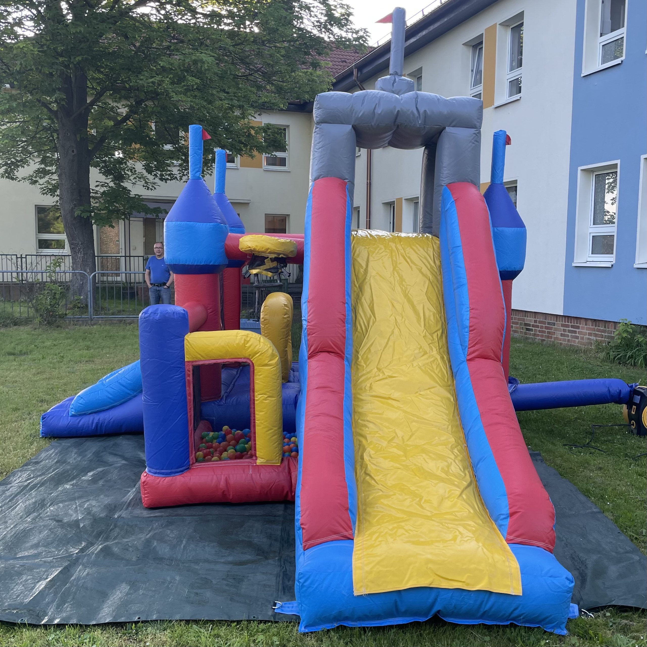 Hüpfburg Palast mieten – Leipzig, ab 109 €/Tag – 3