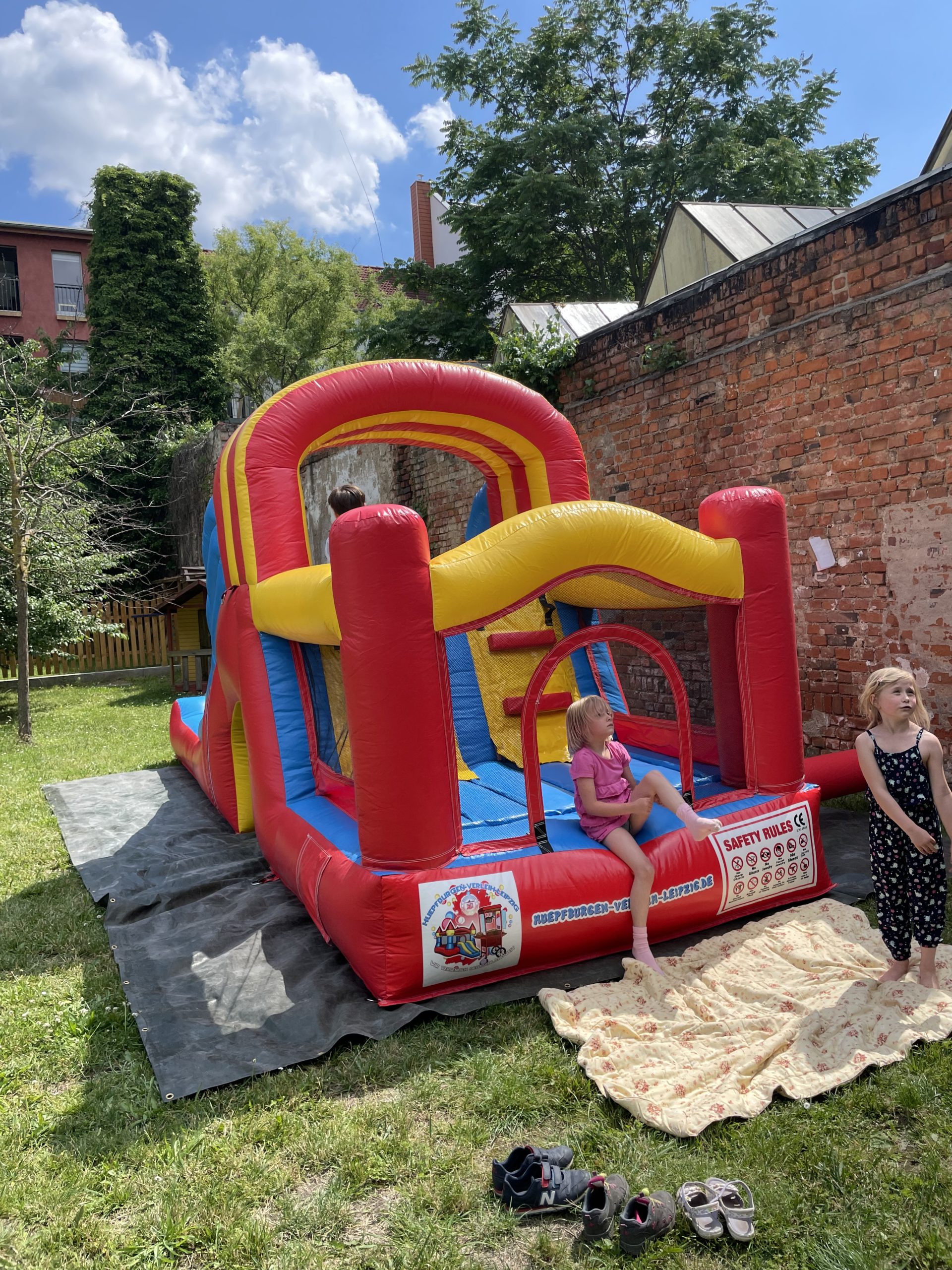 Hüpfburg Mega Slide mieten – Leipzig, ab 109 €/Tag – 5