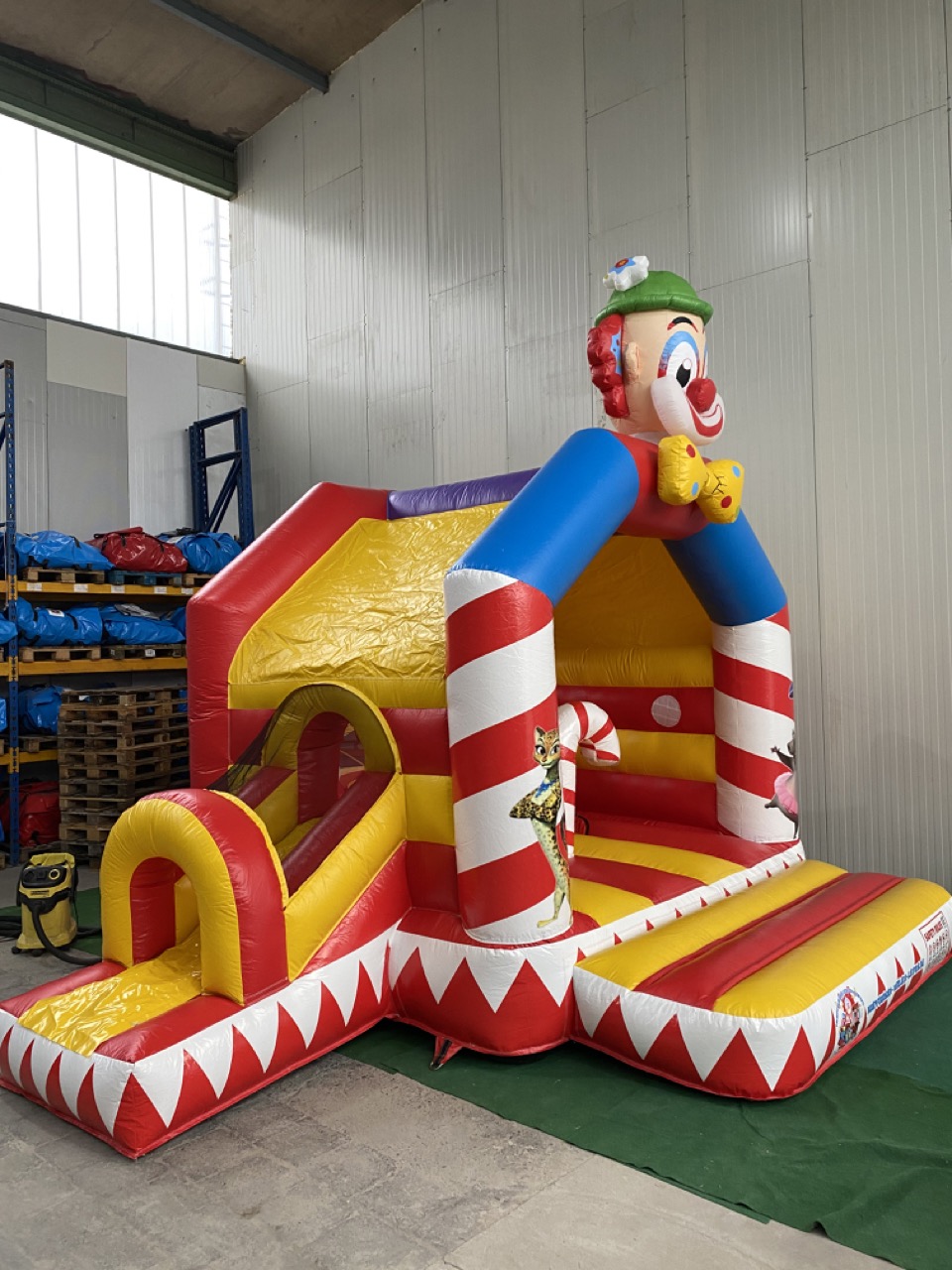 Hüpfburg „Zirkus-Clown“ (IPS System) mieten – Leipzig, ab 149 €/Tag – 4