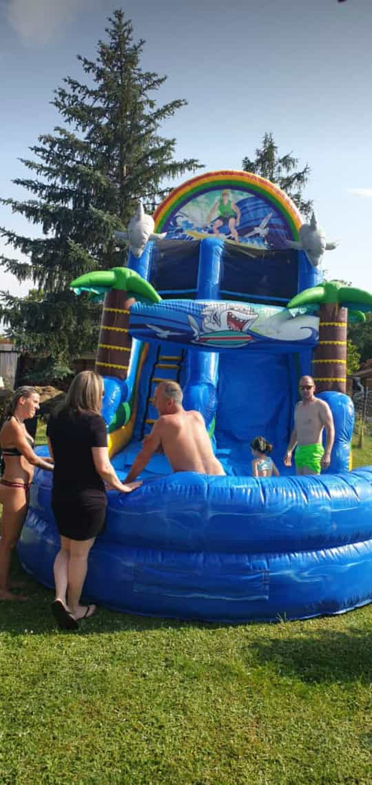 Mega Wasserrutsche mit Pool mieten – Leipzig, ab 219 €/Tag – 5