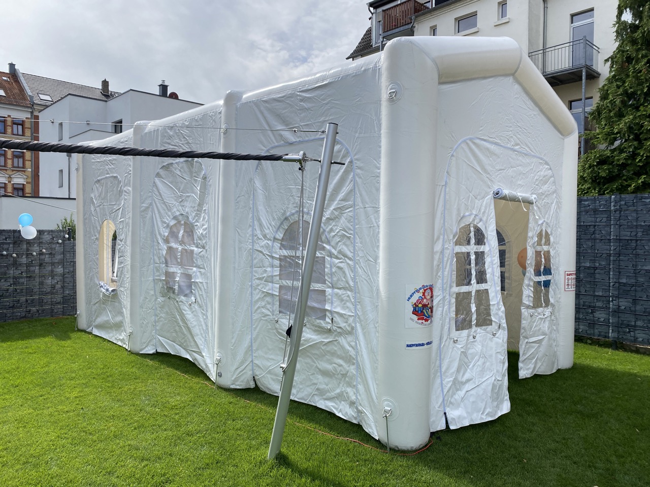 aufblasbares Partyzelt 3,5m x 6,5m mieten – Leipzig, ab 149 €/Tag – 4