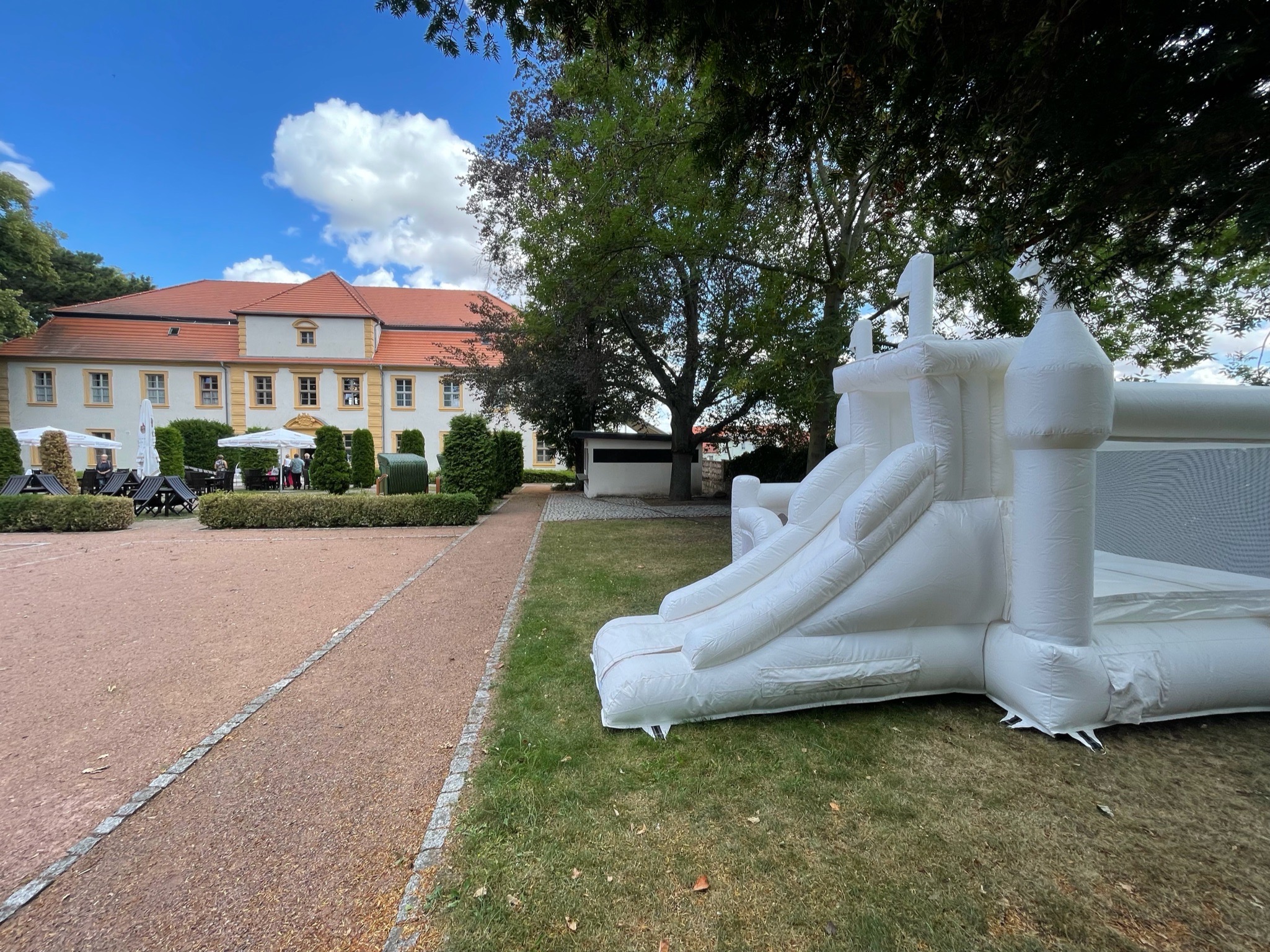 Hüpfburg Wedding Palast mieten – Leipzig, ab 149 €/Tag – 4