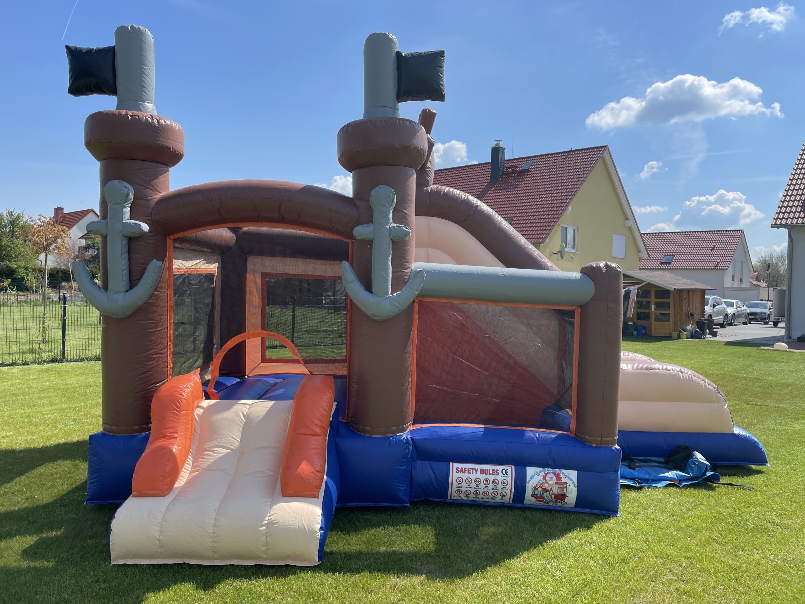 Hüpfburg Piratenschiff klein mieten – Leipzig, ab 109 €/Tag – 3