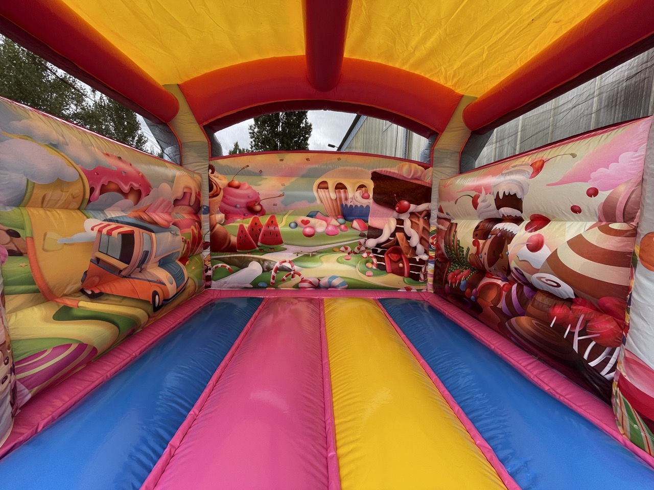Hüpfburg „Candyland“ mieten – Leipzig, ab 109 €/Tag – 4