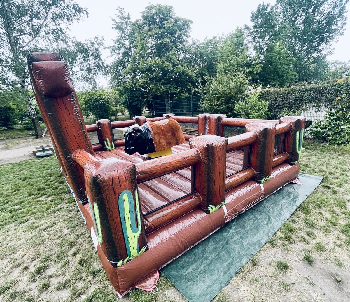 Bull Riding – Rodeoanlage – Bullenreiten inkl. Personal mieten – Leipzig, ab 599 €/Tag – 5