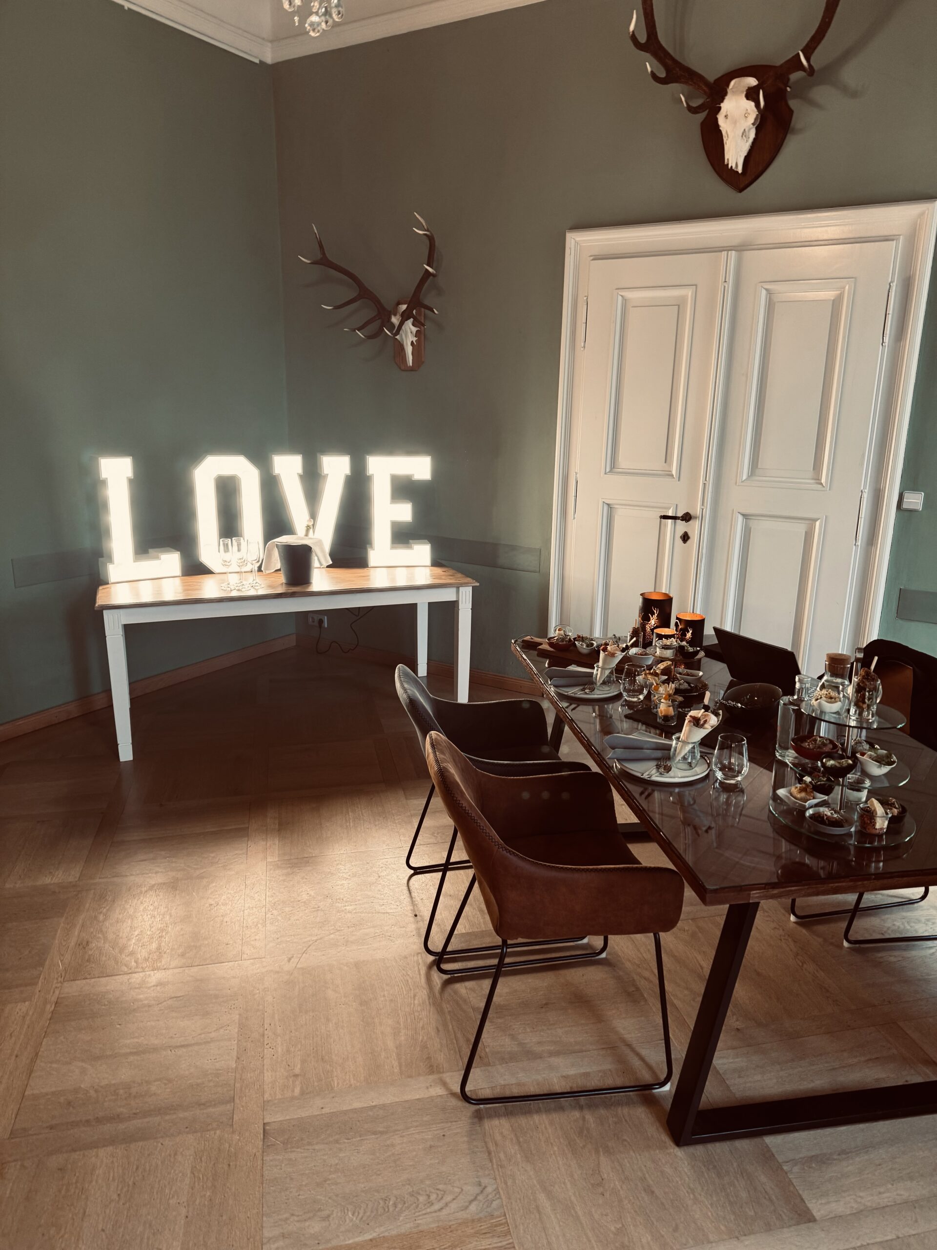XL Leuchtbuchstaben „LOVE 60 cm“ mieten – Leipzig, ab 99 €/Tag – 3
