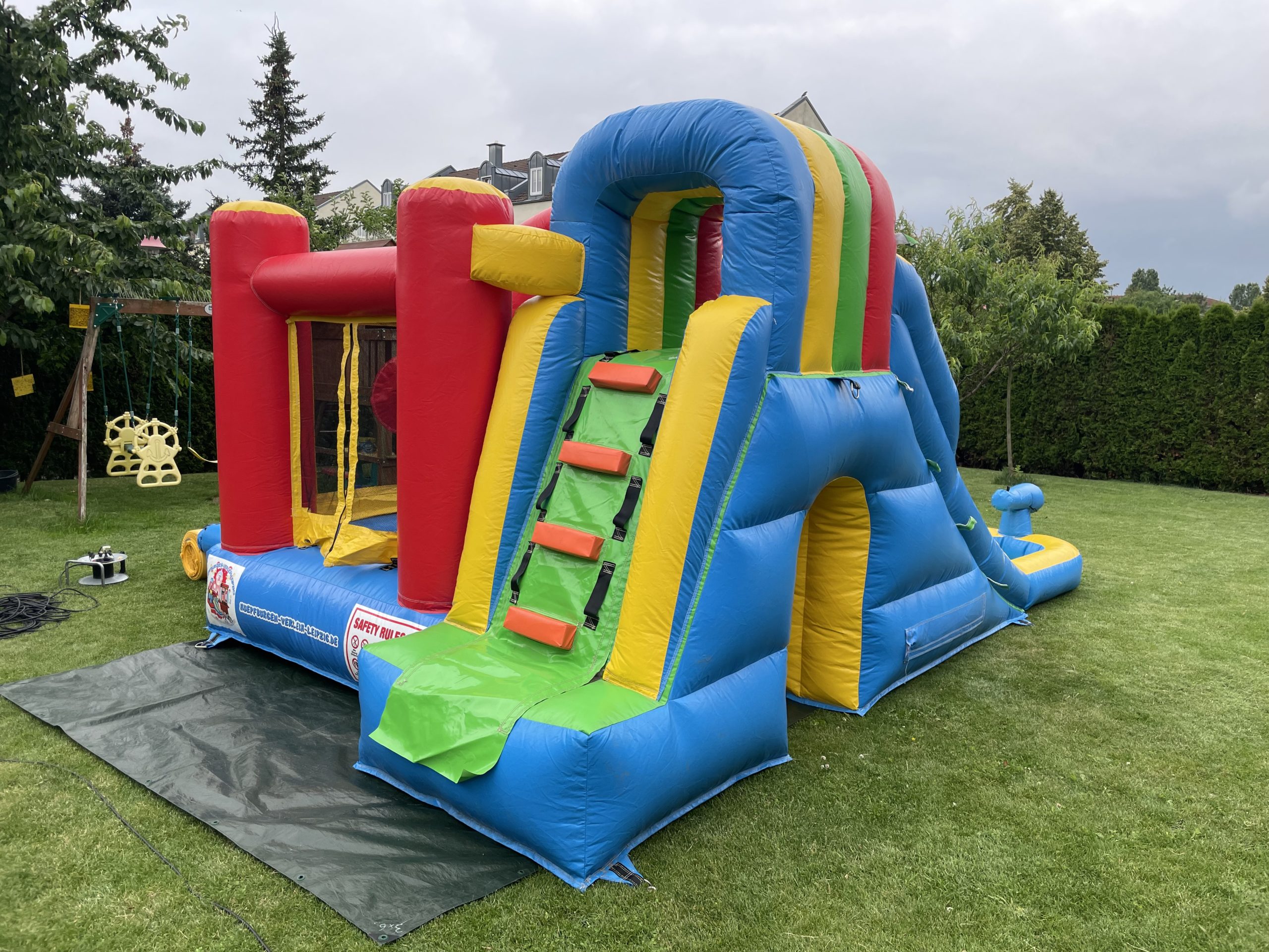 Hüpfburg Wasserrutsche mieten – Leipzig, ab 109 €/Tag – 5