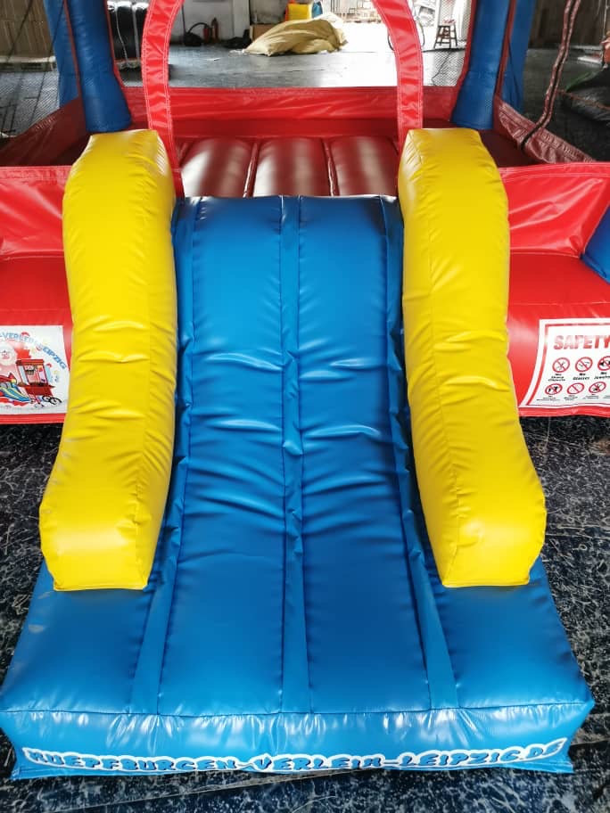 Hüpfburg Prinzessinnenschloss Blau mieten – Leipzig, ab 89 €/Tag – 4