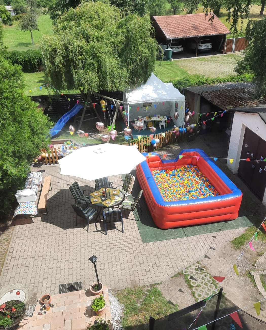 aufblasbares Bällebad 3x4m mieten – Leipzig, ab 149 €/Tag – 3