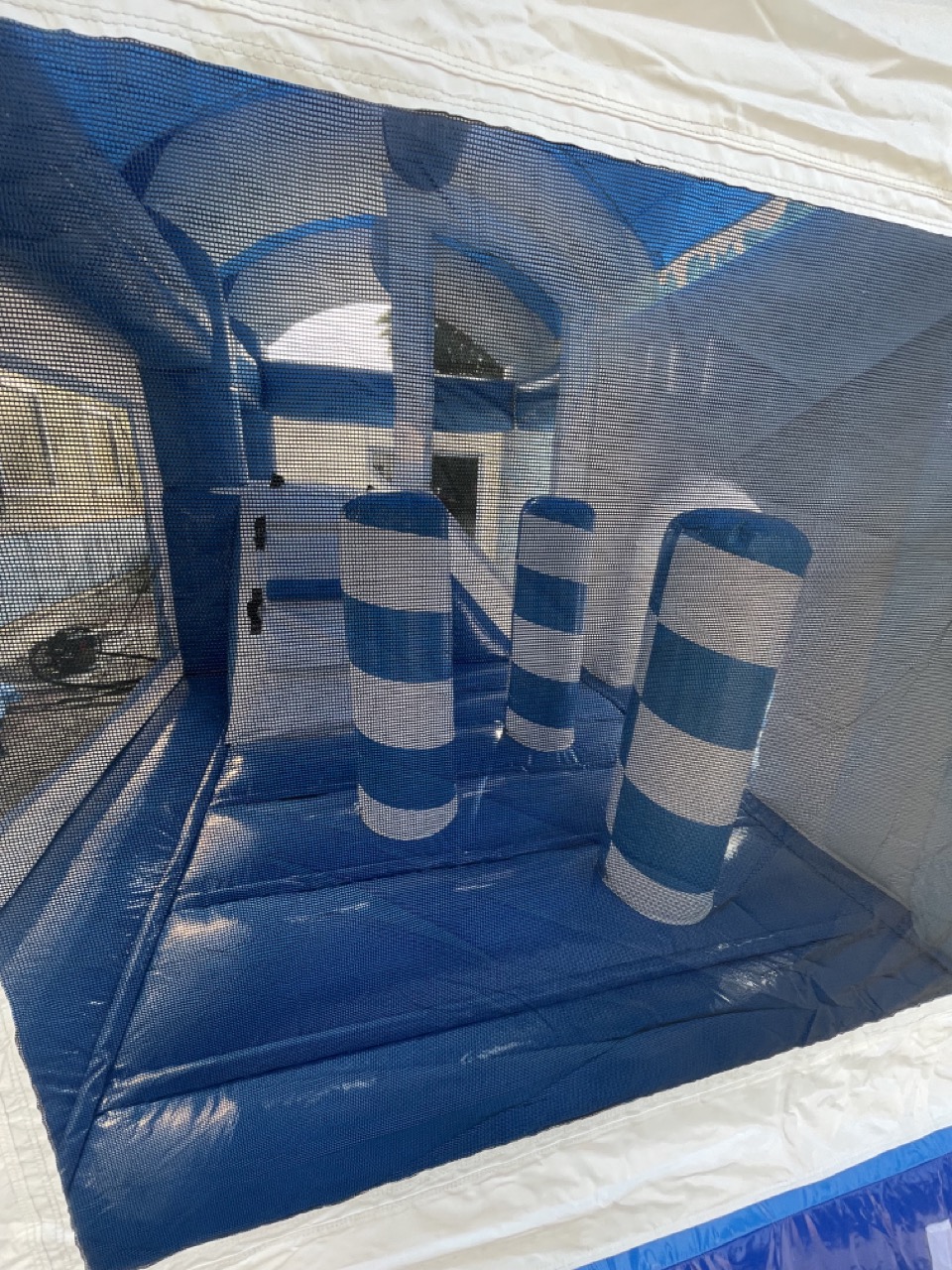 Multiplay Hüpfburg „Eispalast“ mieten – Leipzig, ab 149 €/Tag – 5