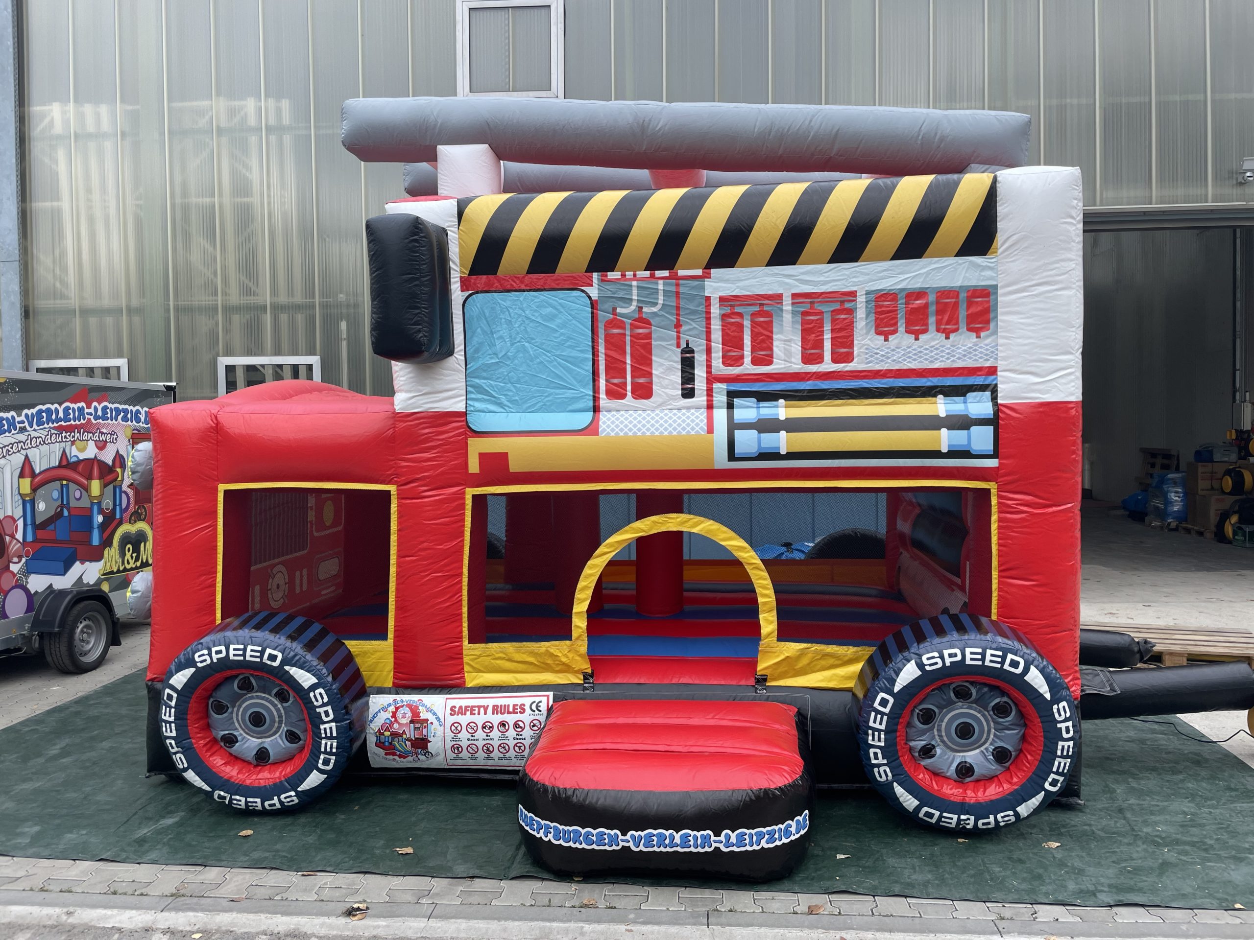 Hüpfburg Feuerwehrauto mieten – Leipzig, ab 149 €/Tag – 3