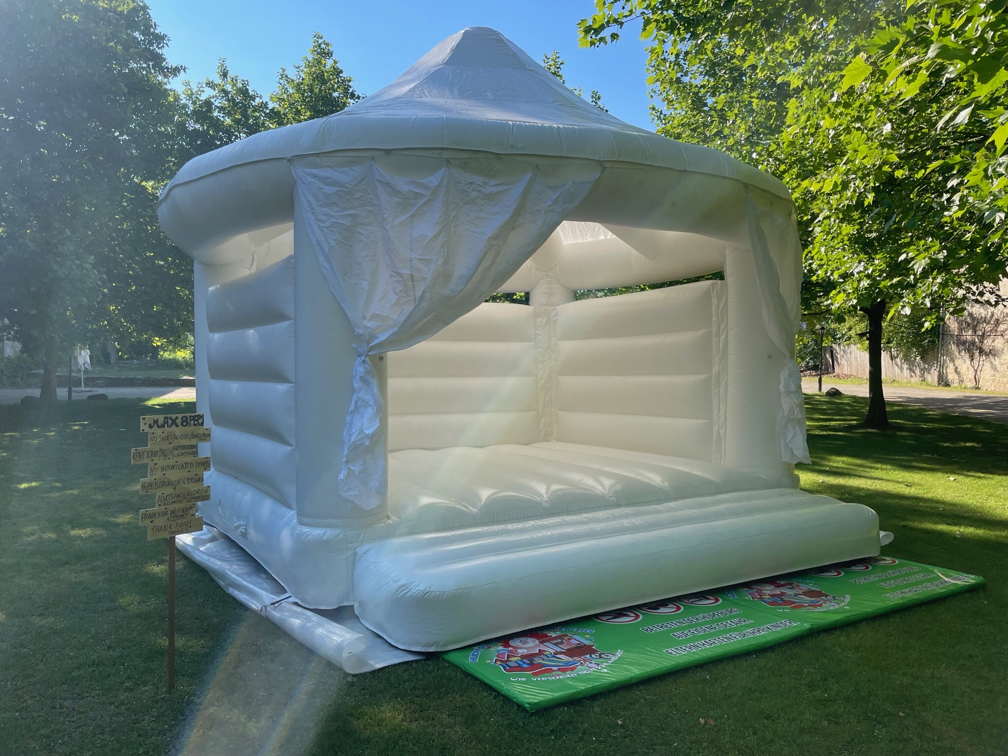 Hochzeit-Hüpfburg Wedding Deluxe mieten – Leipzig, ab 349 €/Tag – 2