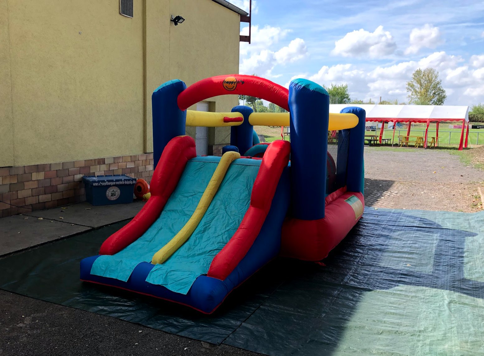 Hüpfburg Spielzeugland (Nylon) mieten – Leipzig, ab 79 €/Tag – 2