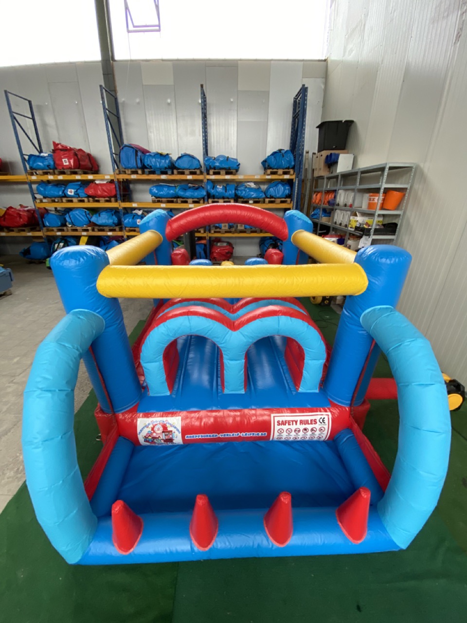 Hüpfburg Spielzeugland mieten – Leipzig, ab 109 €/Tag – 5