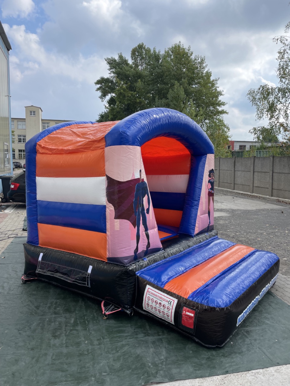 Hüpfburg „Superhelden“ mieten – Leipzig, ab 89 €/Tag – 3