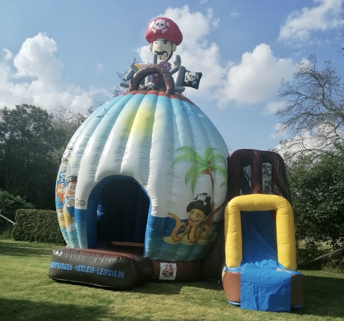 Hüpfburg „Pirateninsel“ mieten – Leipzig, ab 189 €/Tag – 2