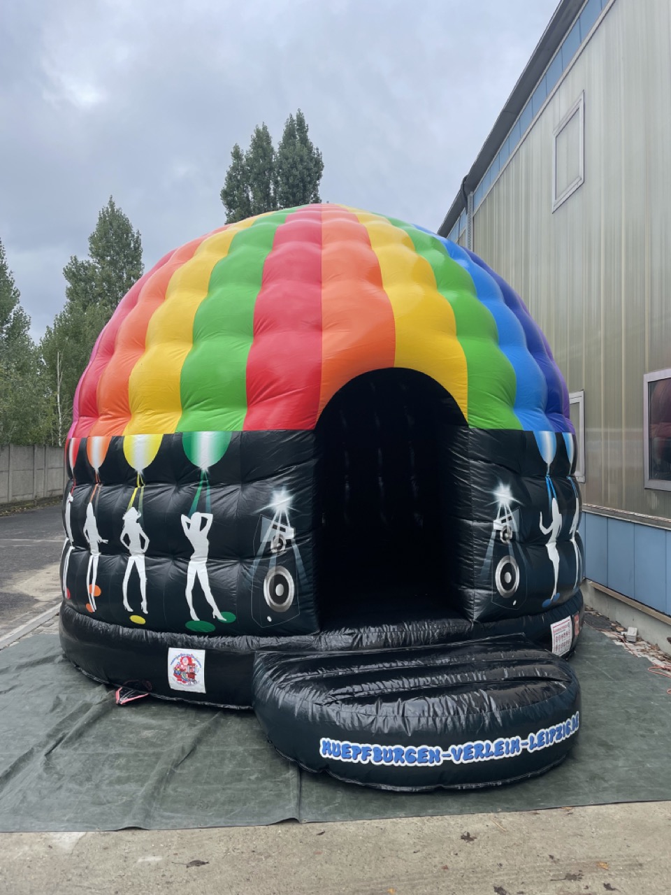 Disco Hüpfburg mit Musik & Licht mieten – Leipzig, ab 149 €/Tag – 3