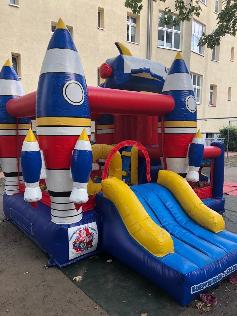 Hüpfburg Space Shuttle mieten – Leipzig, ab 109 €/Tag – 5