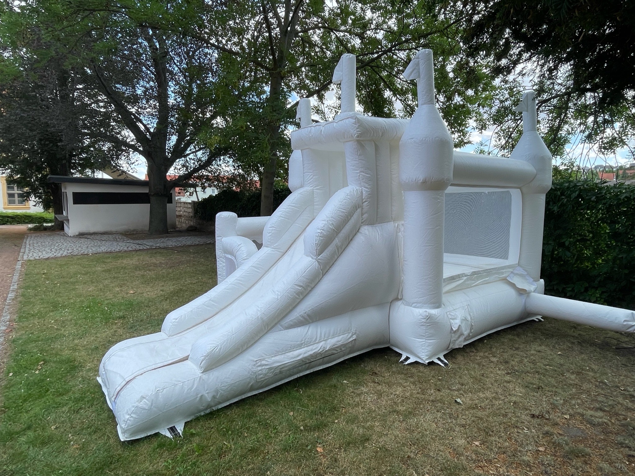 Hüpfburg Wedding Palast mieten – Leipzig, ab 149 €/Tag – 2