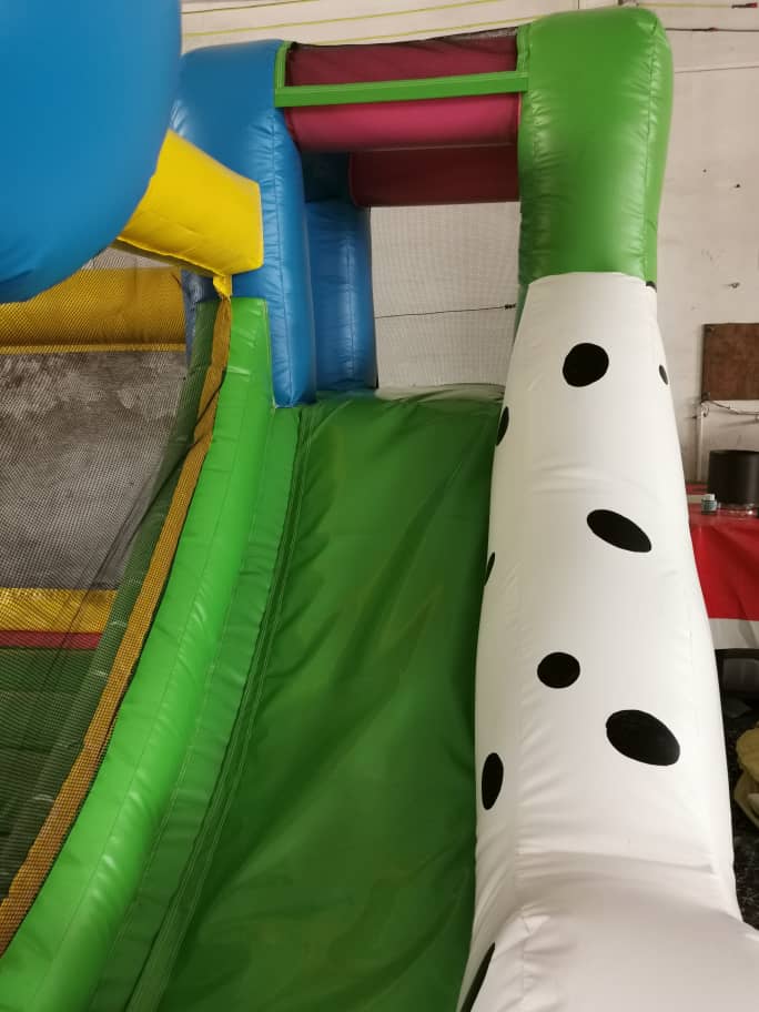Hüpfburg Puppyland mieten – Leipzig, ab 109 €/Tag – 5