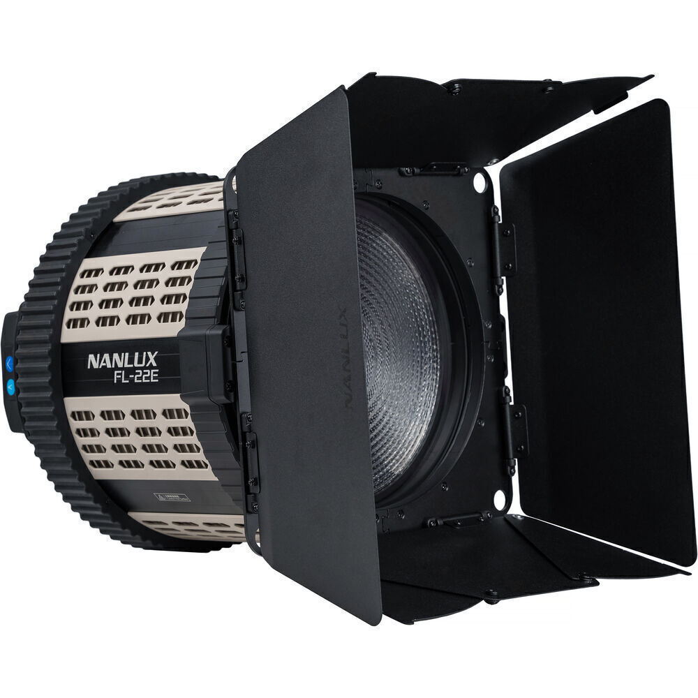Nanlux FL-22E Motorized Fresnel Lens 15-48° (BE mount) mieten – ab 25 €/Tag – 3