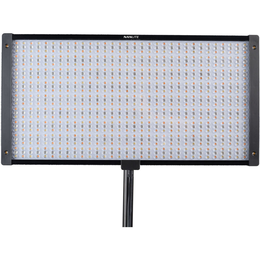 Nanlite PavoSlim 120C RGB LED Light mieten – Köln, Hamburg oder Versand, ab 35 €/Tag – 4