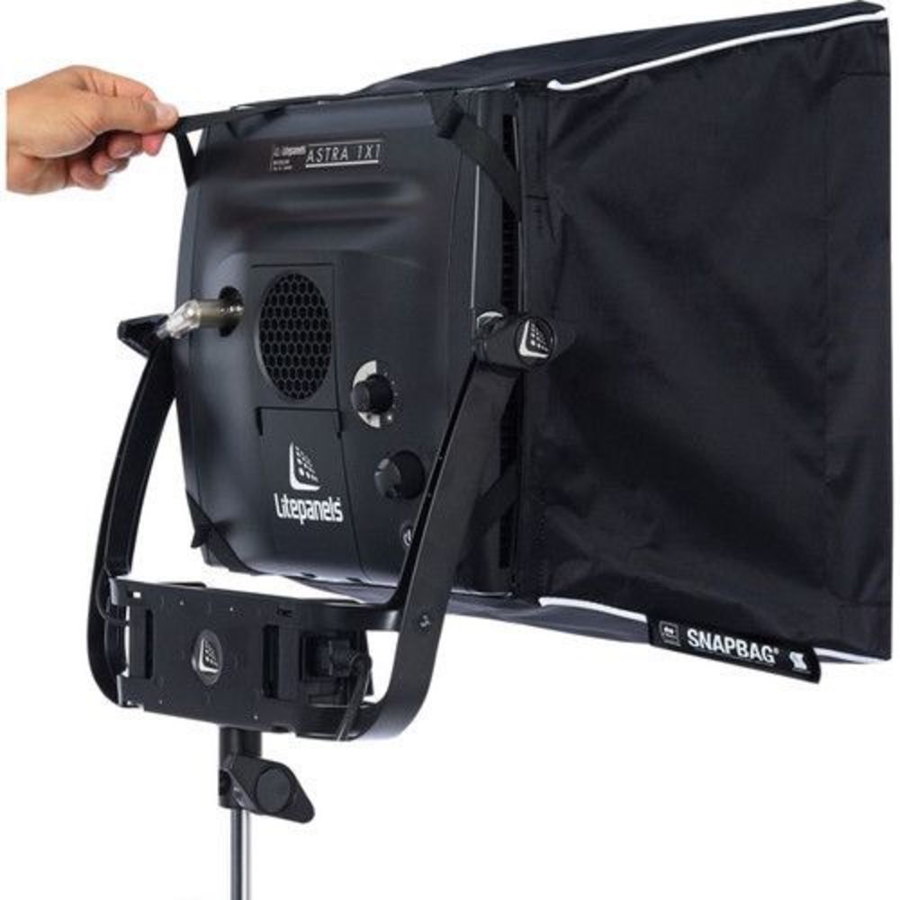 DoPchoice 1x1 Snapbag for Litepanels Astra mieten – ab 10 €/Tag – 5