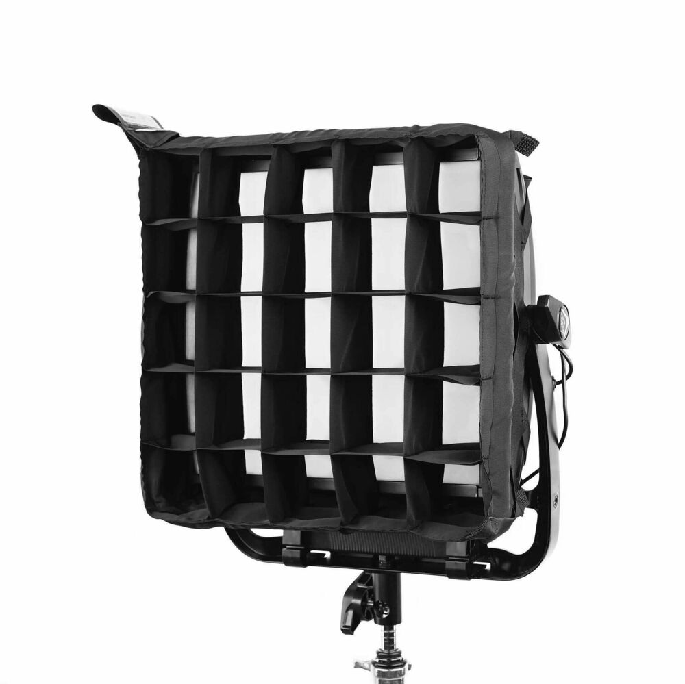 DoPchoice 1x1 40° Snapgrid für Litepanels Astra mieten – ab 10 €/Tag – 2