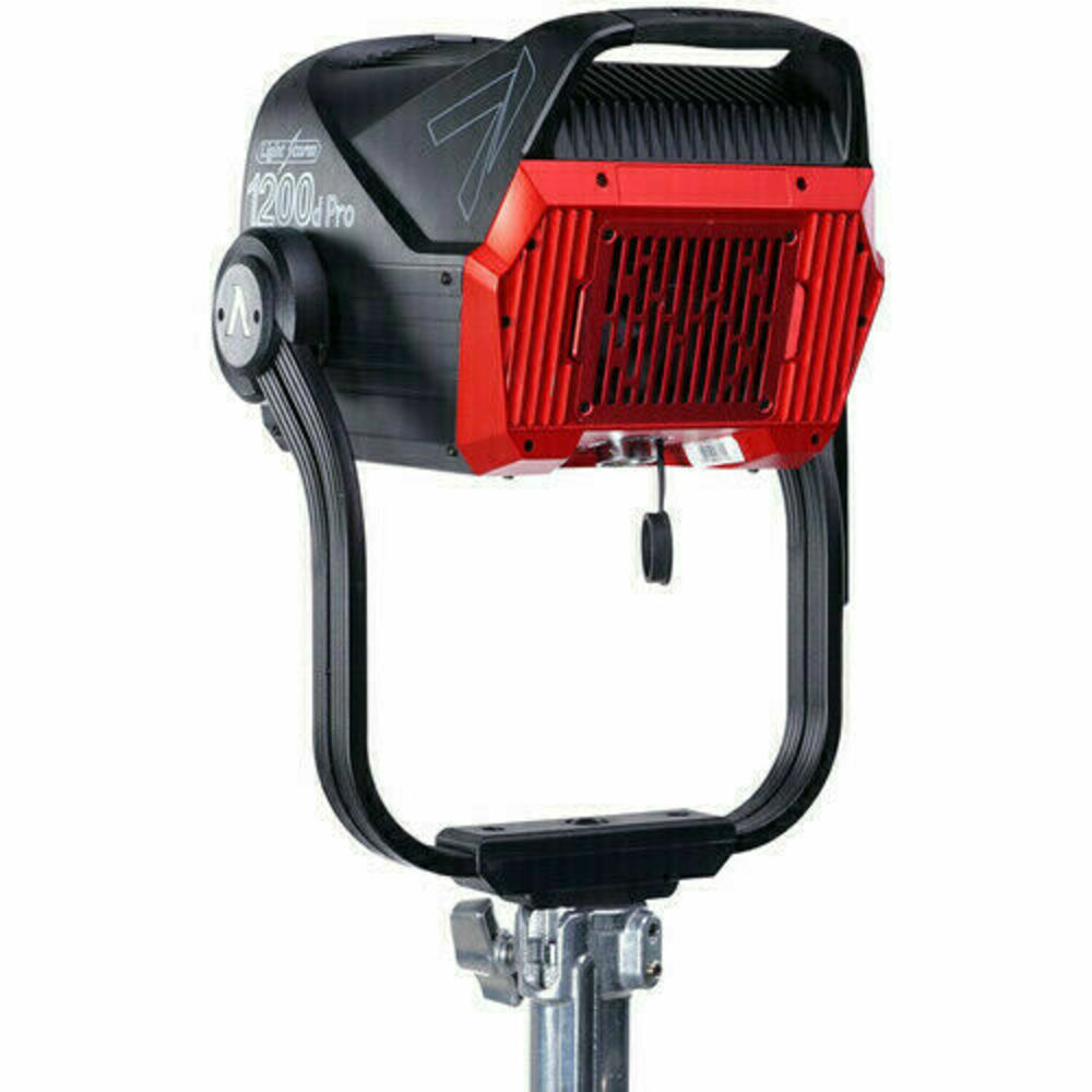 Aputure Light Storm LS 1200D Pro mieten – Köln, Hamburg oder Versand, ab 125 €/Tag – 3